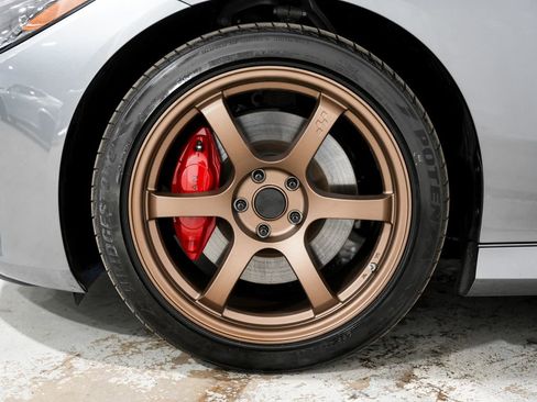 Used 2024 Nissan Z Performance w/ Floor Mat Package RWD image 32