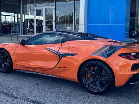 Used 2024 Chevrolet Corvette Z06 image 6