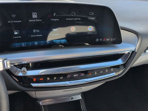 Certified 2023 Cadillac Lyriq Luxury image 15