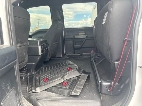 Used 2018 Ford F150 XLT w/ Equipment Group 302A Luxury AWD/4WD image 12