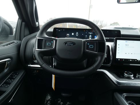 New 2026 Ford Expedition Max Platinum w/ Stealth Performance Package image 23