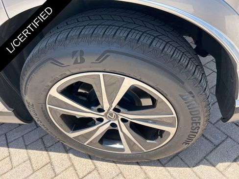 Used 2025 Lexus RX 350 Premium w/ Accessory Package (Z1) FWD image 11