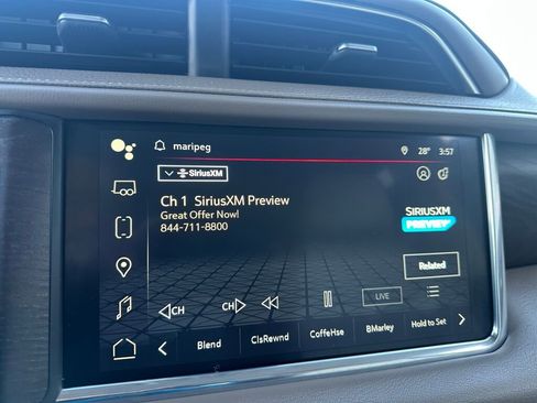 Used 2023 GMC Yukon Denali image 16