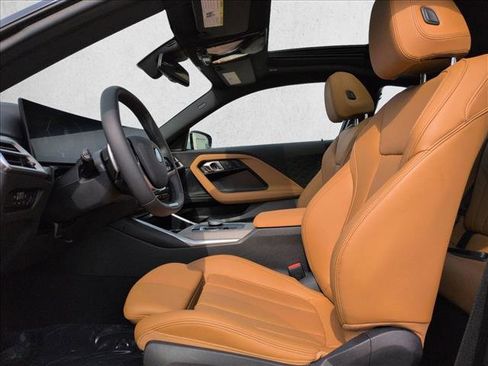 Used 2025 BMW 230i Coupe w/ Convenience Package image 17