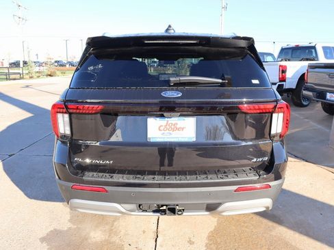 New 2026 Ford Explorer Platinum w/ LUX Leather Package image 24