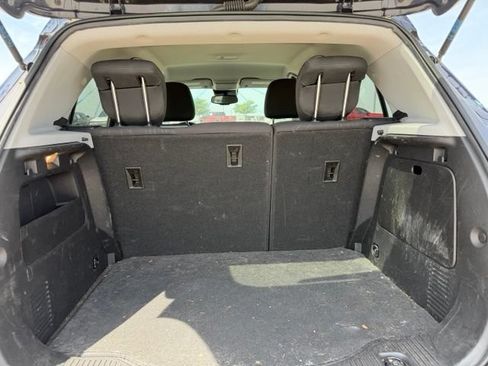 Used 2019 Chevrolet Trax LT w/ LPO, Cargo Package FWD image 11