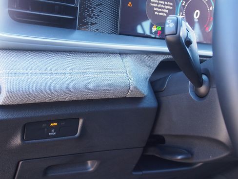 Used 2026 Volkswagen Tiguan S image 20