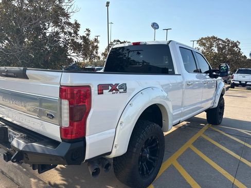 Used 2019 Ford F250 King Ranch w/ King Ranch Ultimate Package AWD/4WD image 9