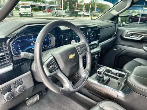 Certified 2023 Chevrolet Silverado 1500 LTZ RWD image 11