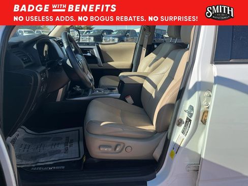 Used 2020 Toyota 4Runner SR5 Premium image 14