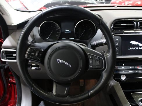 Used 2017 Jaguar F-PACE Prestige AWD/4WD image 28