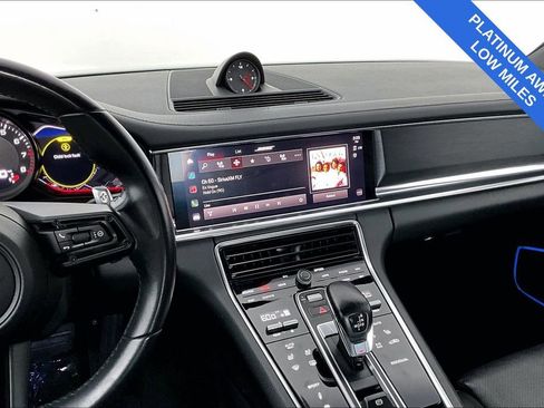 Used 2022 Porsche Panamera Platinum Edition RWD image 7