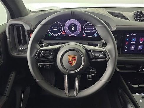 New 2025 Porsche Cayenne GTS image 30