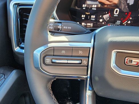 New 2026 GMC Canyon Elevation w/ Convenience Package image 19