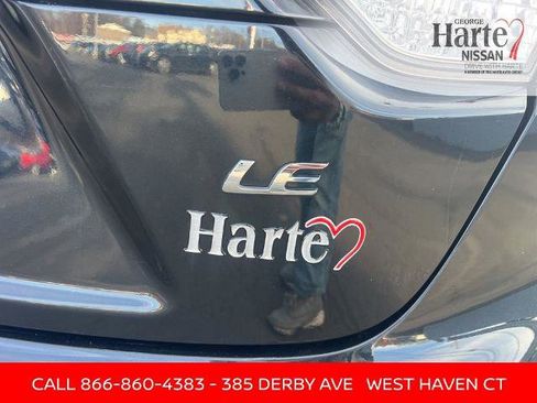 Used 2022 Toyota Corolla LE image 15