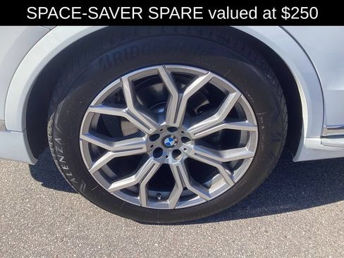 Used 2026 BMW X7 xDrive40i AWD/4WD image 8