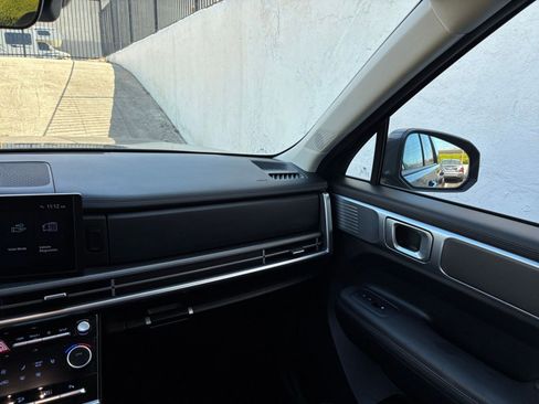 Used 2025 Hyundai Santa Fe SEL image 38