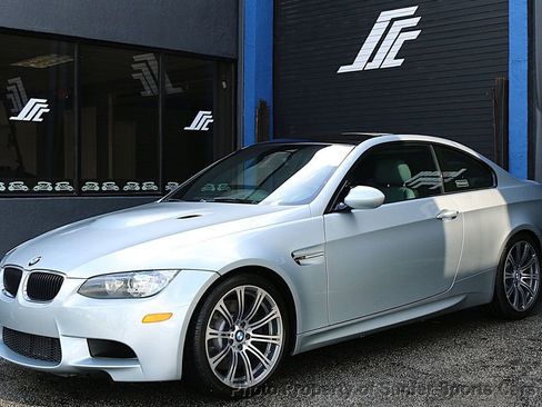 Used 2013 BMW M3 Coupe RWD image 4