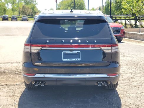 Used 2023 Lincoln Aviator Reserve w/ Equipment Group 201A AWD/4WD image 5