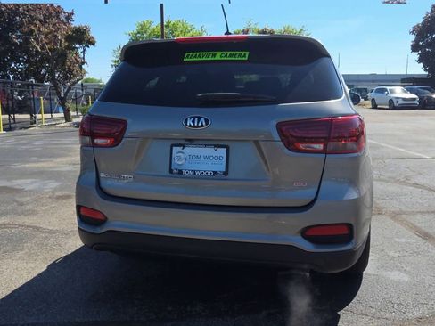 Used 2019 Kia Sorento AWD image 7