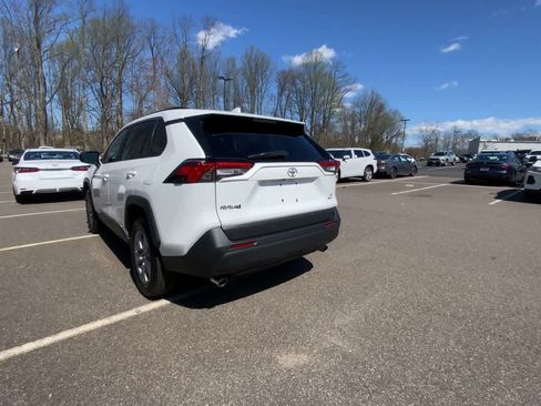 Used 2025 Toyota RAV4 LE image 13