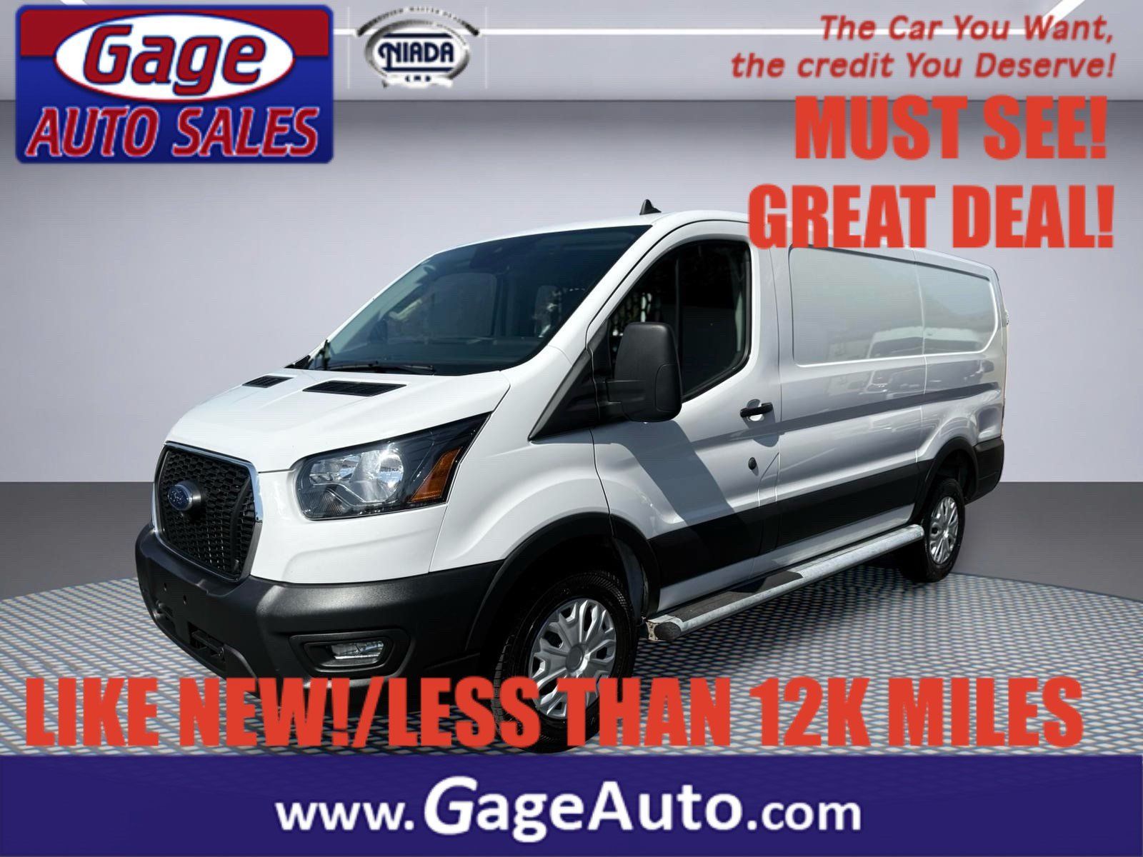 Used 2025 Ford Transit 250 Low Roof w/ Exterior Upgrade Package RWD image 1