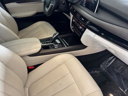 Used 2018 BMW X5 sDrive35i RWD image 17