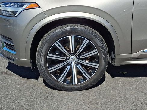 Used 2022 Volvo XC90 T6 Inscription w/ Climate Package AWD/4WD image 9