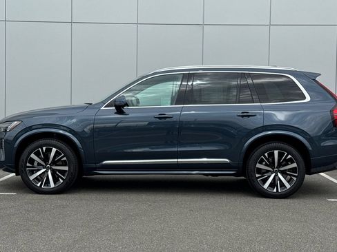 Certified 2026 Volvo XC90 B6 Core AWD/4WD image 2