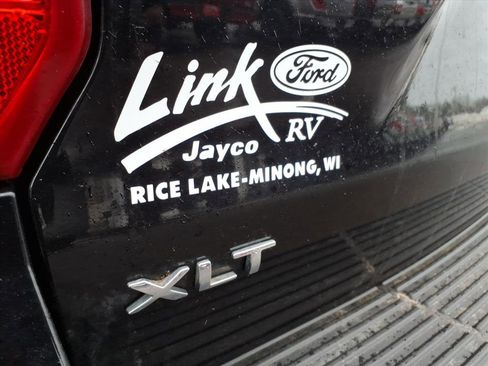 Used 2020 Ford Expedition XLT w/ Equipment Group 202A image 4