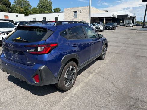 Used 2024 Subaru Crosstrek 2.5i Limited AWD/4WD image 28