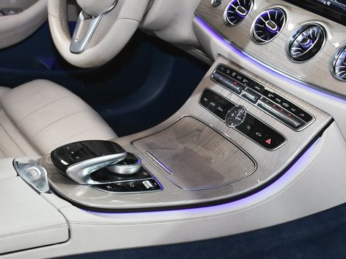 Used 2019 Mercedes-Benz E 450 4MATIC Cabriolet image 63