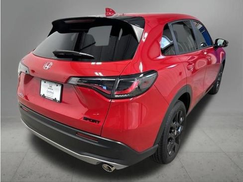 Certified 2024 Honda HR-V Sport image 6