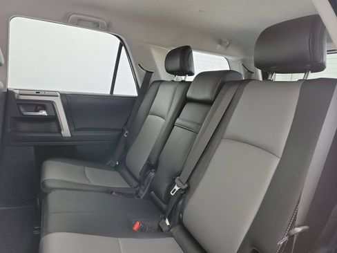 Used 2021 Toyota 4Runner SR5 Premium RWD image 11