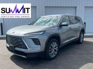 Used 2025 Buick Enclave Preferred video 1