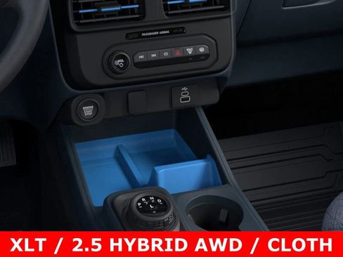 New 2025 Ford Maverick XLT w/ Equipment Group 301A image 16