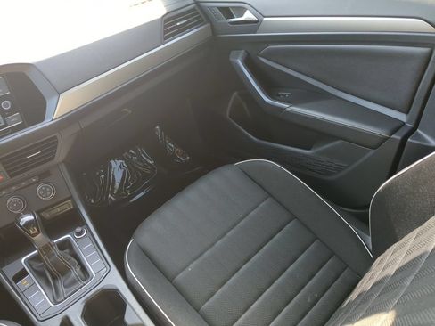 Certified 2024 Volkswagen Jetta Sport FWD image 15