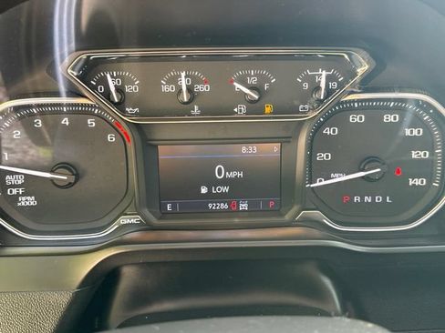 Used 2020 GMC Sierra 1500 SLT w/ SLT Premium Package AWD/4WD image 28