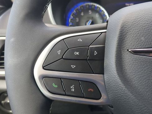 New 2025 Chrysler Voyager LX image 22