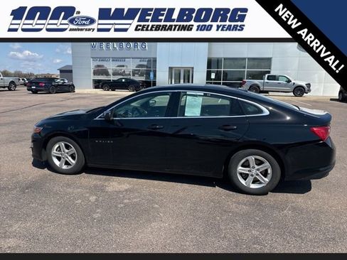 Used 2023 Chevrolet Malibu LT FWD image 1