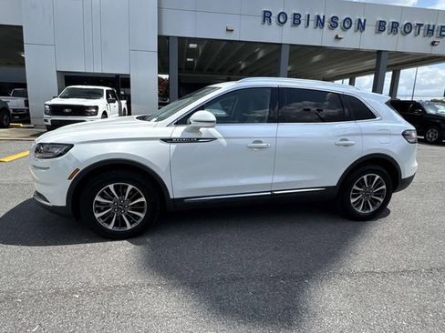 Used 2023 Lincoln Nautilus AWD w/ Premium Package image 8