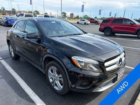 Used 2017 Mercedes-Benz GLA 250 4MATIC image 2