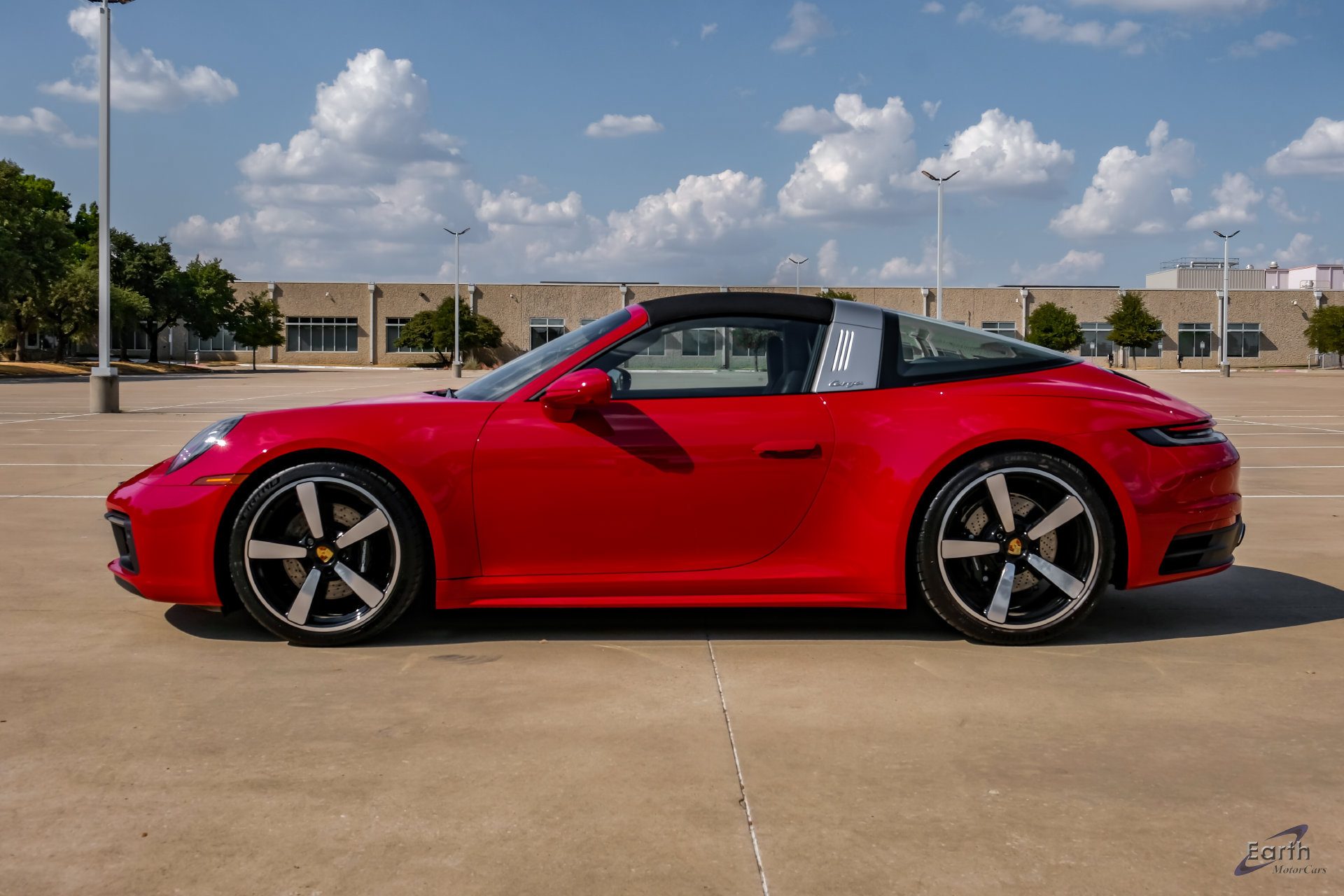 Used 2023 Porsche 911 Targa 4S AWD/4WD image 7
