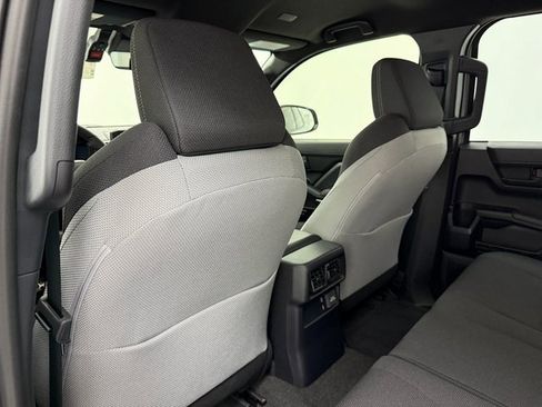 Used 2025 Toyota 4Runner TRD Sport image 31