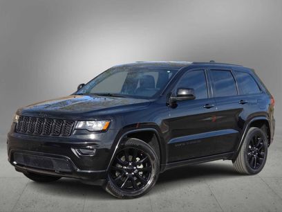 Used 2018 Jeep Grand Cherokee Altitude
