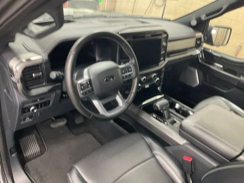 Used 2025 Ford F150 Lariat w/ Equipment Group 502A High AWD/4WD image 6