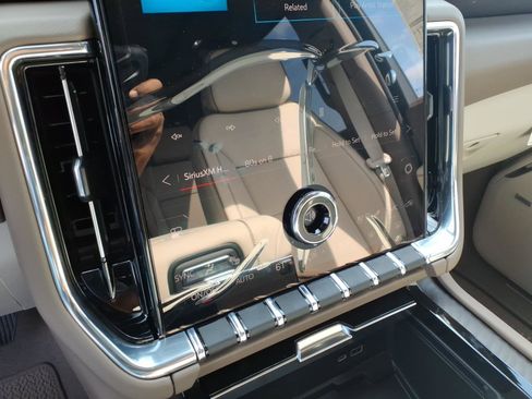 New 2026 GMC Yukon Denali RWD image 15
