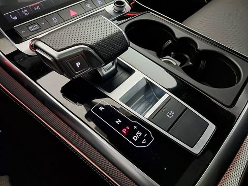 Used 2021 Audi SQ8 Premium Plus w/ Luxury Package image 25