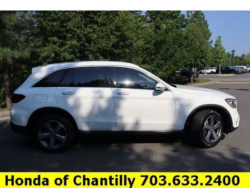 Used 2022 Mercedes-Benz GLC 300 4MATIC image 8