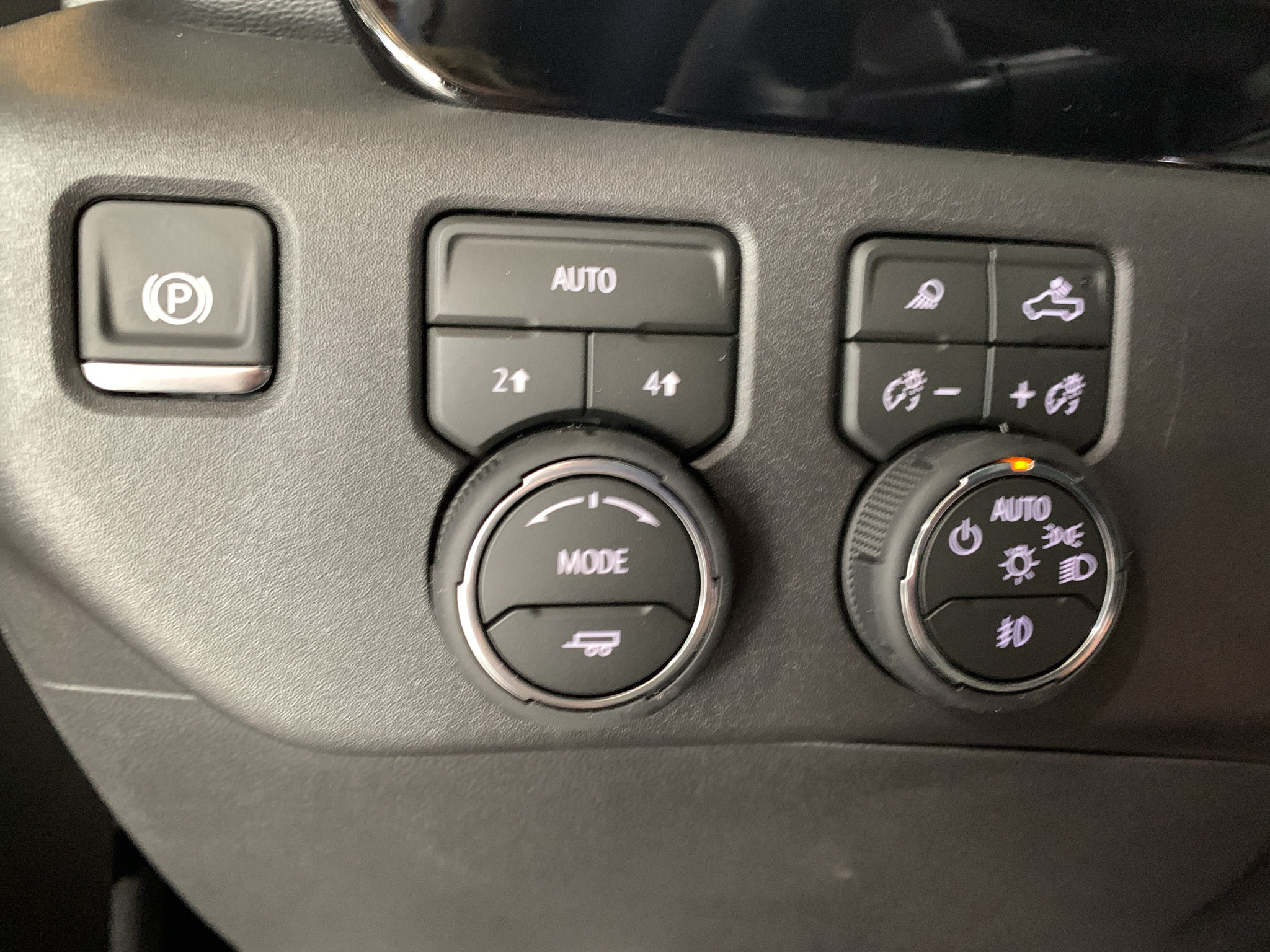 New 2026 Chevrolet Silverado 1500 RST w/ Safety Package AWD/4WD image 30